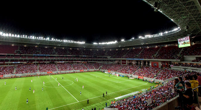 Novas arenas elevam média de público do Brasileirão em 29%