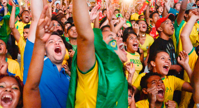 As receitas, por torcedor, dos 18 maiores clubes do Brasil